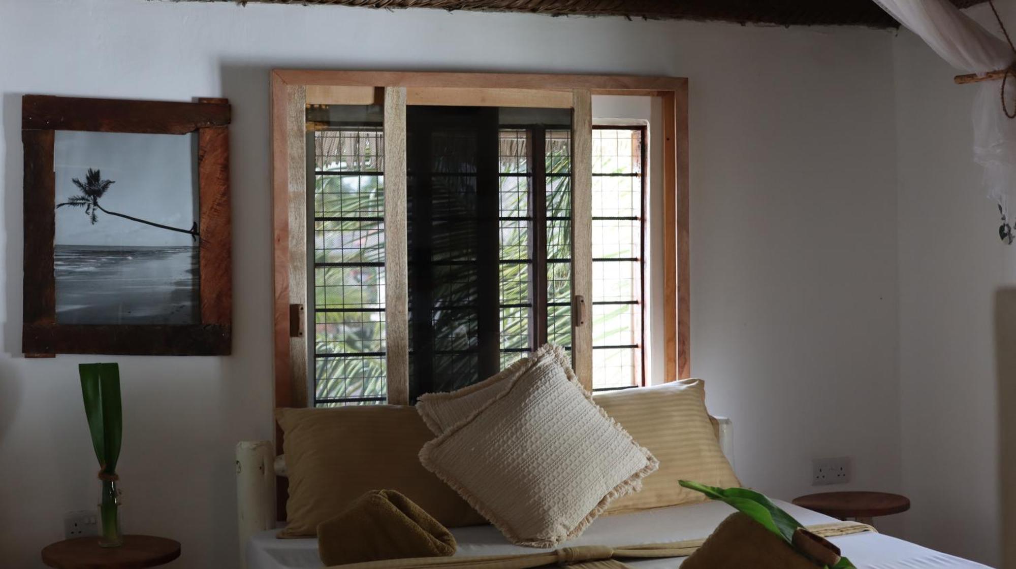 Mlango Paje Villa Esterno foto