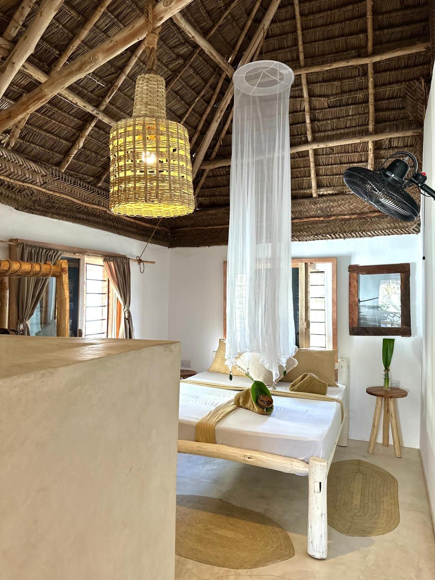 Mlango Paje Villa Esterno foto